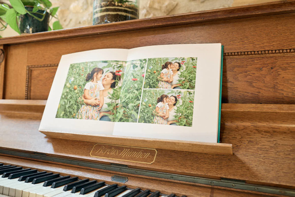 Album photo de famille réalisé pendant le mariage de Célia et Alexandre, en Dordogne